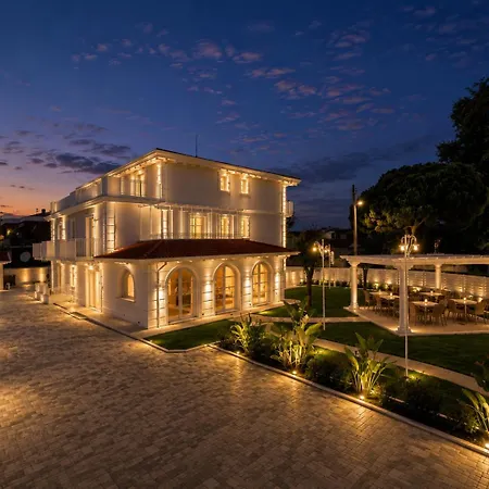Thymari Bed & Breakfast Marina di Massa